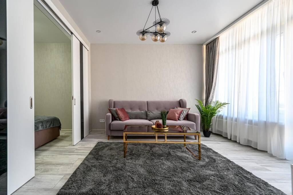 Комфортные Апартаменты 36 Жемчужина Odesa Exterior photo